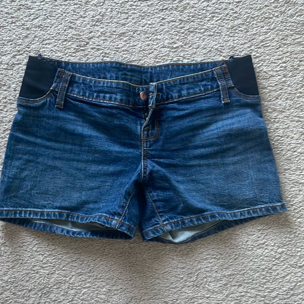 Maternity denim shorts